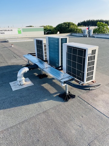 Installation de Cassette Climatique par Boreas Climatisation pour Château d'Ax à Nîmes